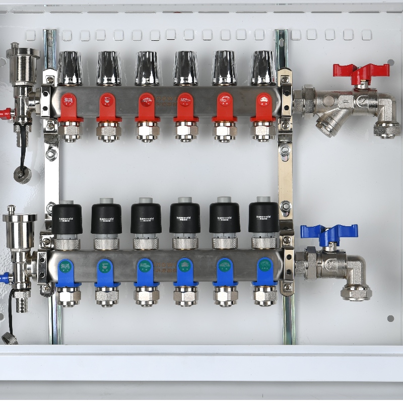 CDF30.1 스테인리스 강 물 매니 폴드
